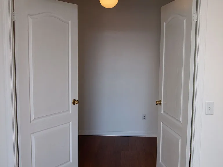 373 Front St W #307 — Photo 19