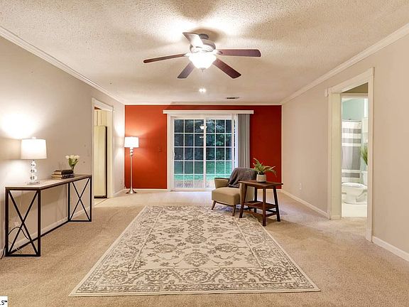 5th image of 406 Brentwood Way