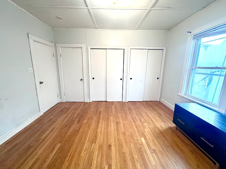 16 Smythe St #3 — Photo 9