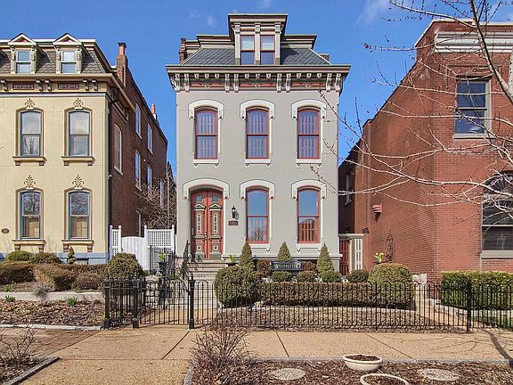 4th image of 1813 Lafayette Ave