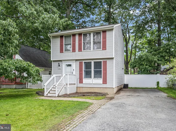 1216 Hawthorne St, Shady Side, MD 20764