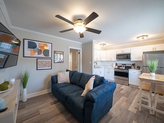 2nd image of 3510 Pleasant Ave #4