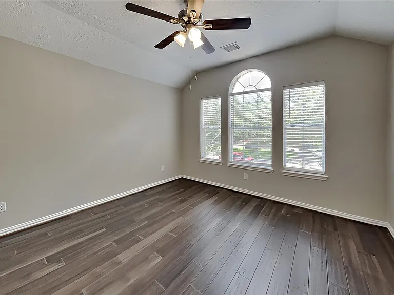 1703 Calmar Dr — Photo 12