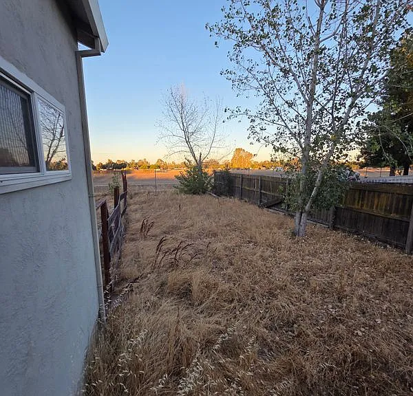 7610 Paddon Rd — Photo 36