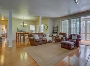 5510 Caddis Bnd APT 103, Fitchburg, WI 53711