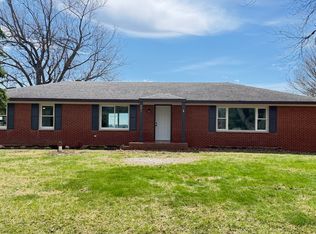 201 W Walnut St, Kempton, IN 46049