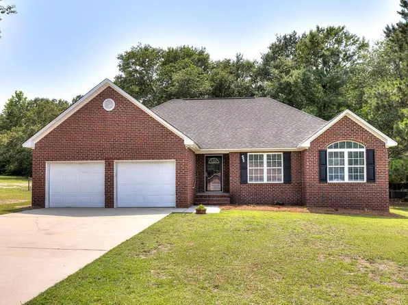 2425 Navigator Cir, Dalzell, SC 29040