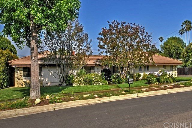 1st image of 5230 Oak Park Ave