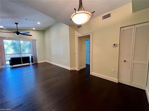 3rd image of 1160 Reserve Way APT 207