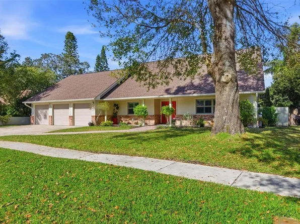 5026 Barrowe Dr, Tampa, FL 33624