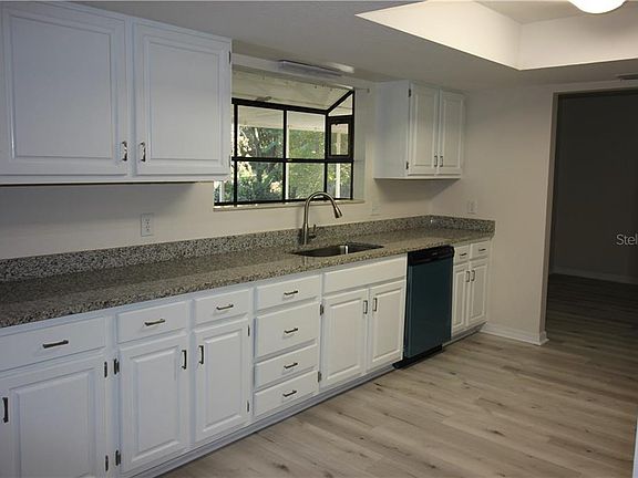 5th image of 14355 SE 144th Pl