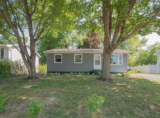112 Glencove Dr, Michigan City, IN 46360