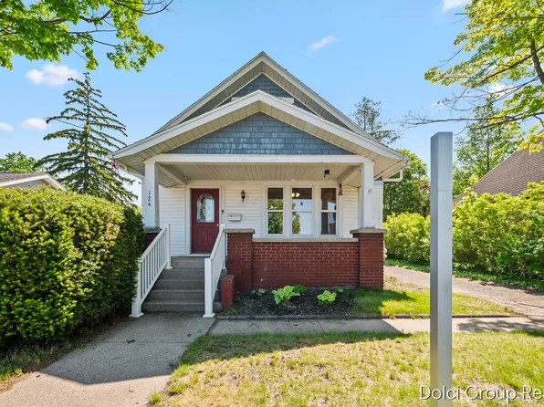 124 N Warren Ave, Big Rapids, MI 49307