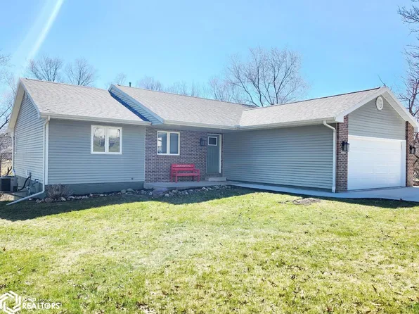 414 W Ayers St, Osceola, IA 50213