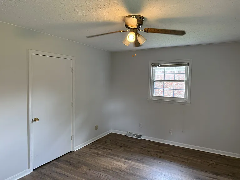2619 Navajo Dr — Photo 11
