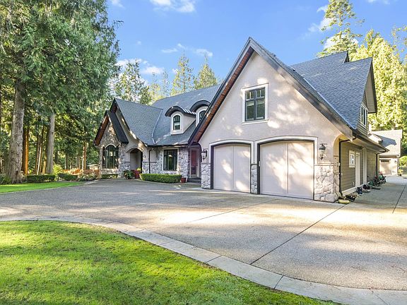 2nd image of 3147 139th St