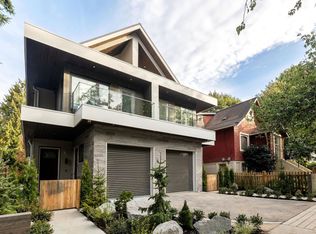 7 E 23rd Ave #2, Vancouver, BC V5V 1W8