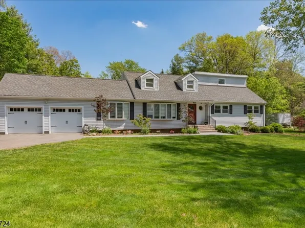 15 Wedgewood Dr, Bernards Twp., NJ 07920