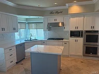 16 Somerset - 1 — Photo 2
