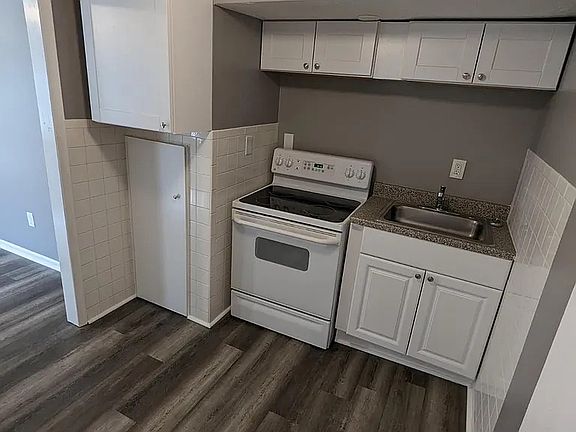 3rd image of 184 W Center St Unit A