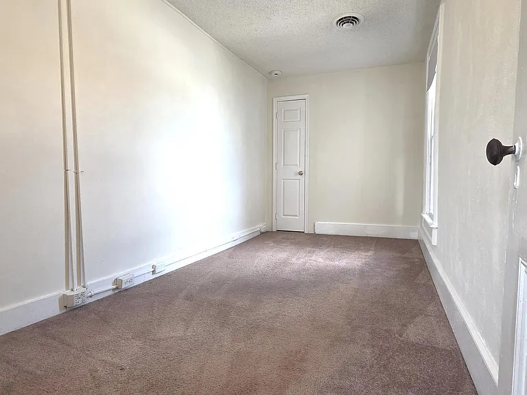 10 Dorman St #B — Photo 14