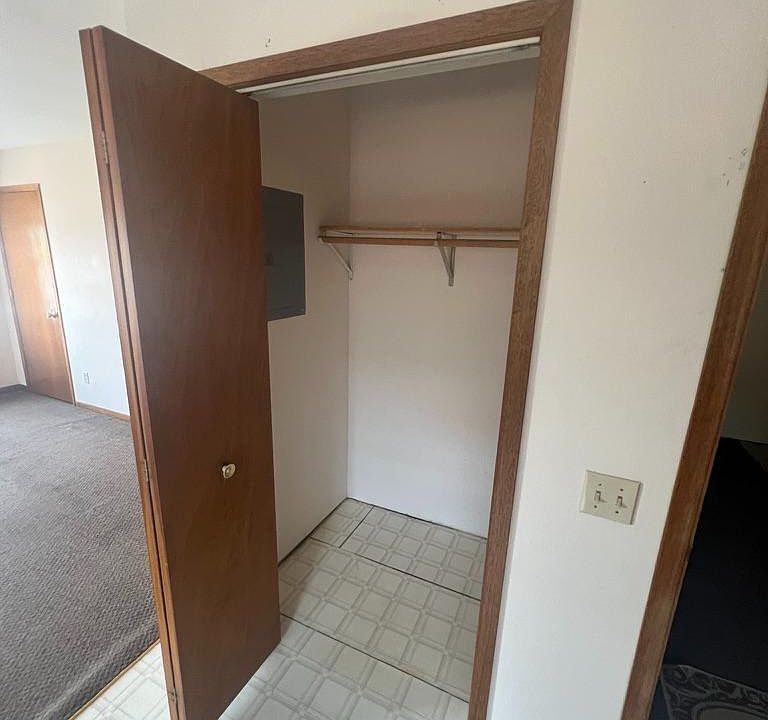 Unit Photo