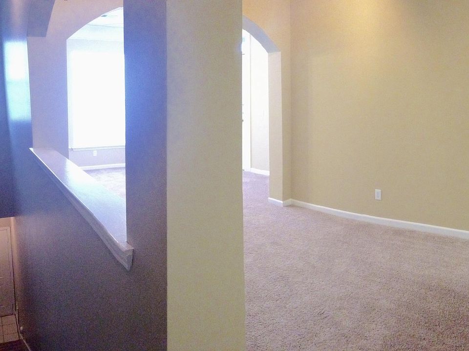 Private entry way