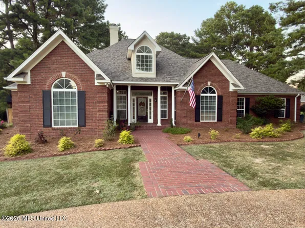 113 Shadia Dr, Clinton, MS 39056