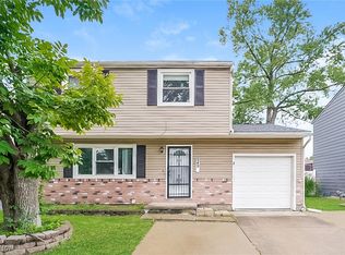 949 Independence Ave, Akron, OH 44310