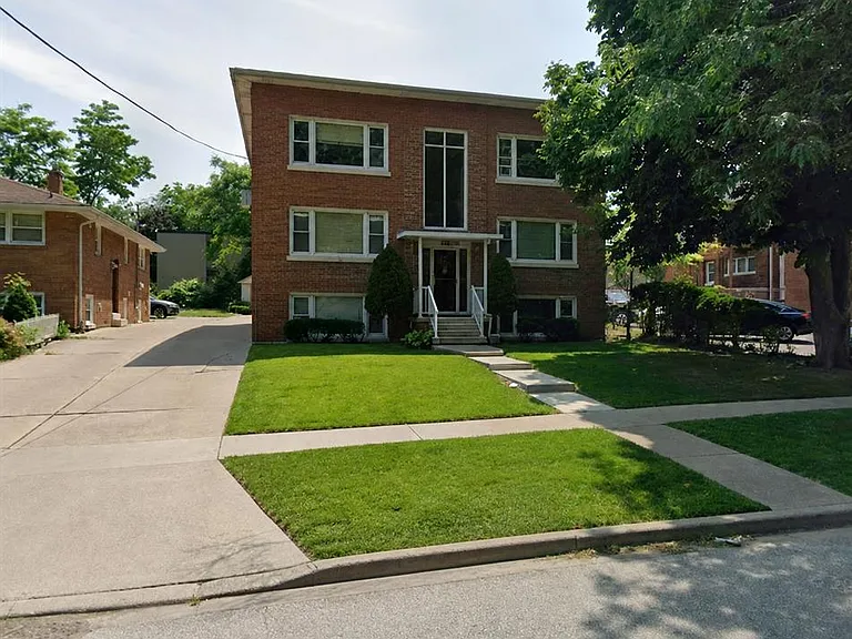 335 Detroit St #6 — Photo 1