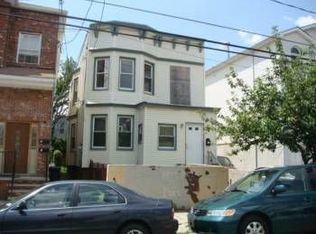137 Bostwick Ave, Jersey City, NJ 07305