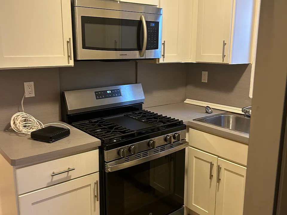 3901 Nostrand Ave #R2N