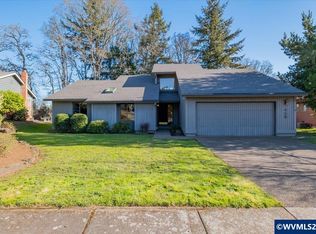 445 Greenacre Dr NW, Salem, OR 97304