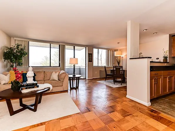 4201 Lee Hwy APT 306, Arlington, VA 22207