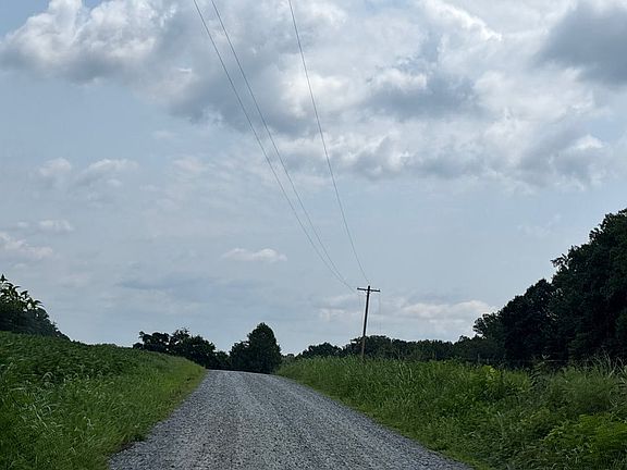 5th image of 3617 Horseshoe Rd