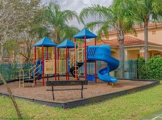 903 N Santa Catalina Cir, North Lauderdale, FL 33068