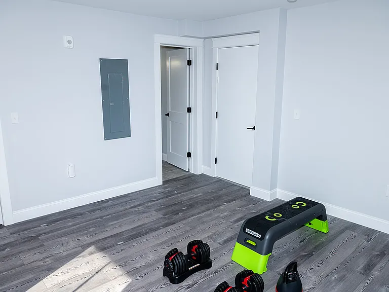 30 Cate St #27 — Photo 29