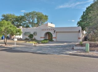 5407 Cimarron Rd NW, Albuquerque, NM 87120