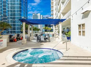 1200 Brickell Bay Dr APT 4002, Miami, FL 33131