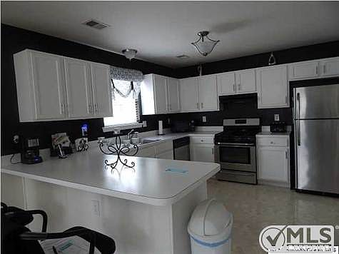 4th image of 1336 Mermaid Ave
