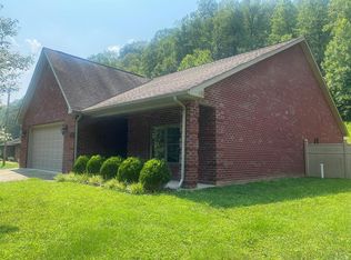 333 Walters Rd, Pikeville, KY 41501