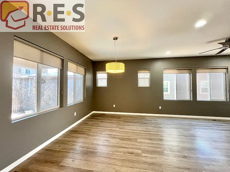9609 Dunning Cir — Photo 11