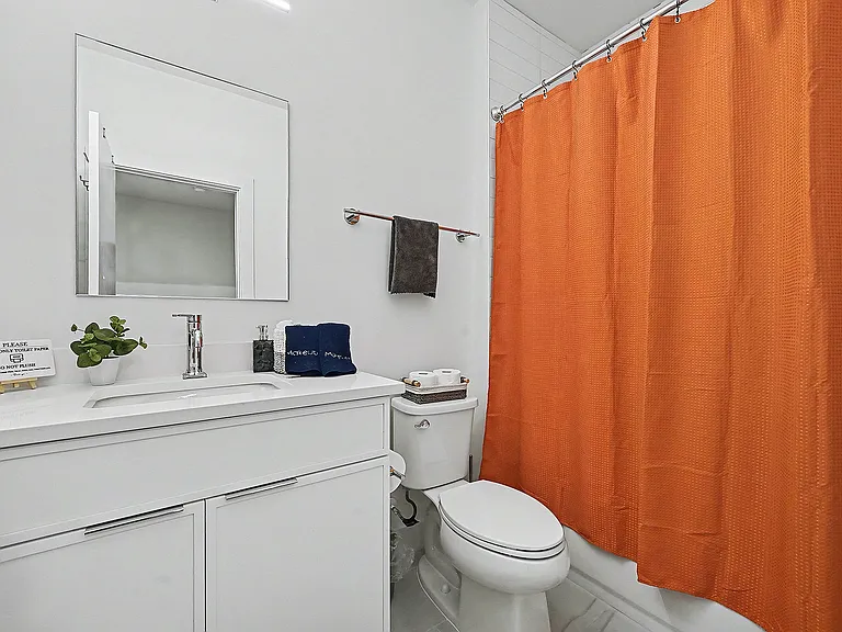 Walnut Heights Dr — Photo 10