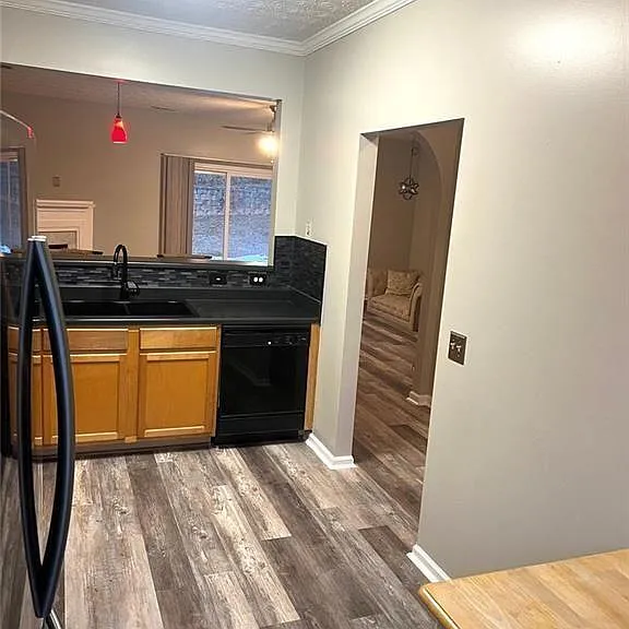 3854 Austin Park Ln — Photo 9
