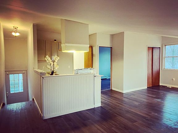 2nd image of 60 Shore Dr #1