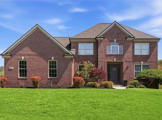 104 Dalliance Ct, Cranberry Township, PA 16066