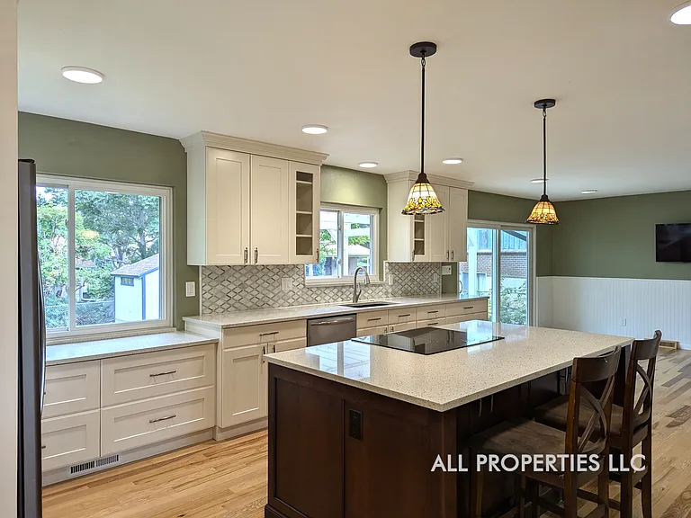 6905 E Hillside Pl — Photo 19