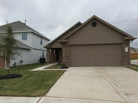 3rd image of 5723 Amelia Plantation Dr
