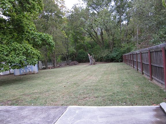 2nd image of 9157 Meadowglen Dr