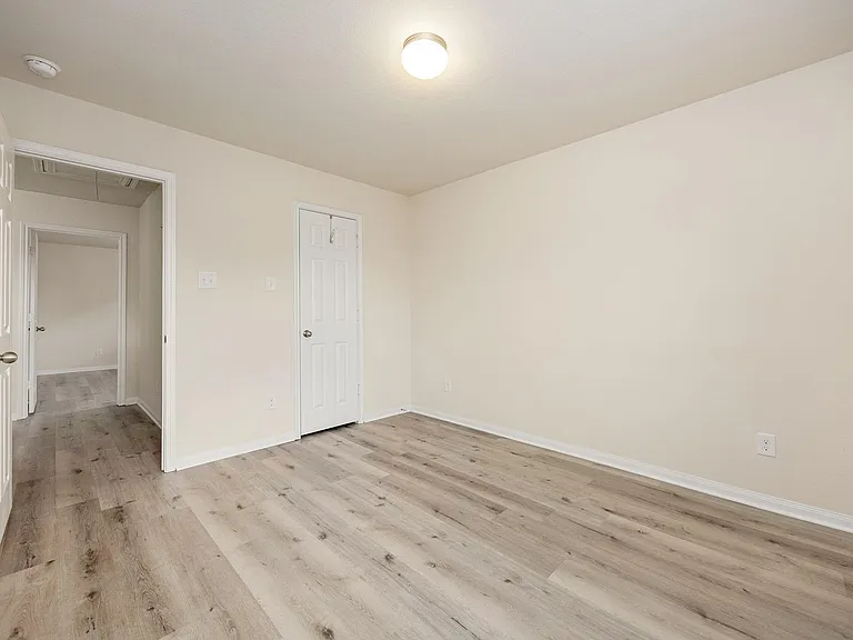 29322 Indian Clearing Trl — Photo 32